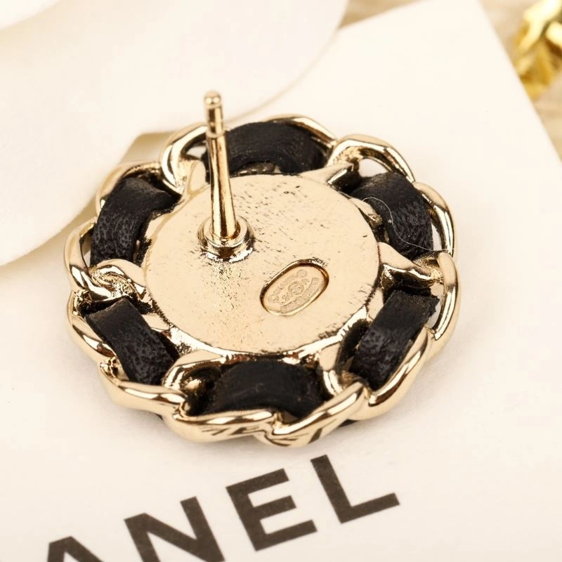 Casual Chanel Earrings 231154