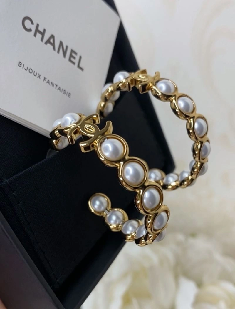 Chanel Earrings AllSeason 231148