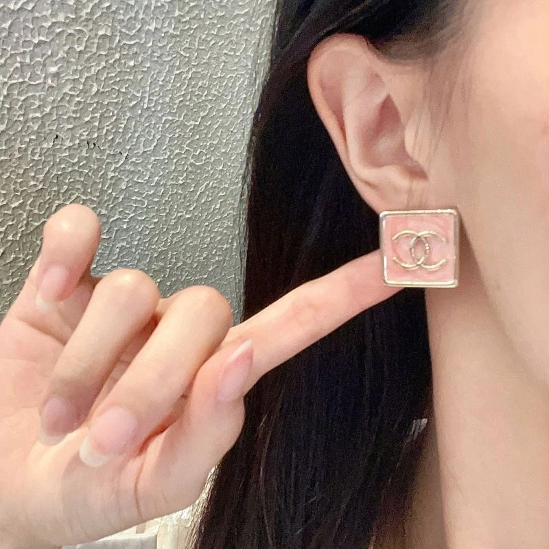 Chanel Earrings ZipUp 231135