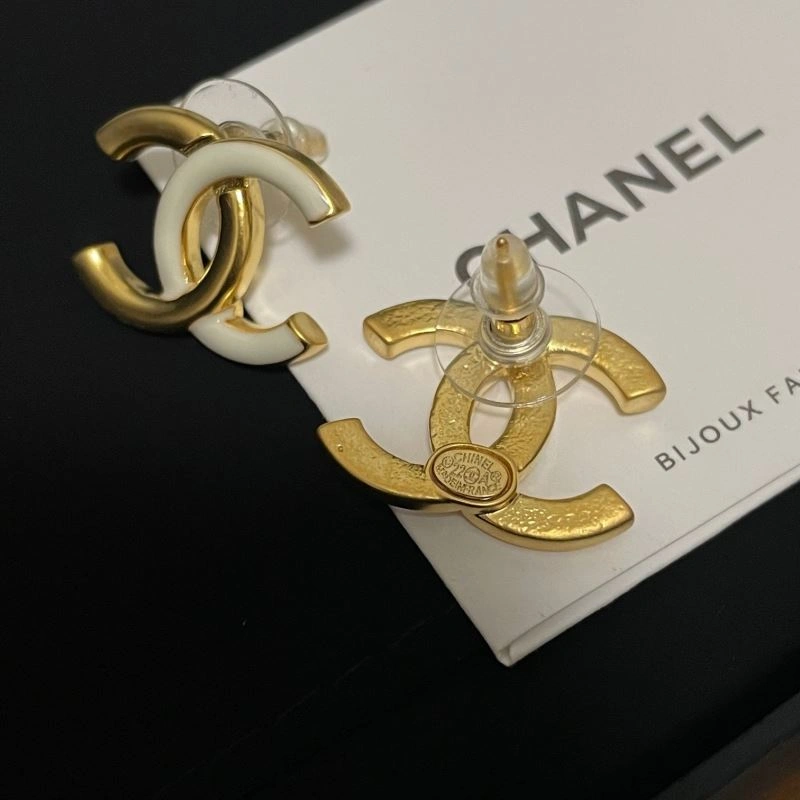Chanel Earrings Bright 231137