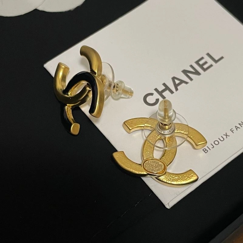 TimelessDesign Chanel Earrings 231158