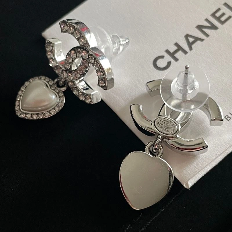Casual Chanel Earrings 231130