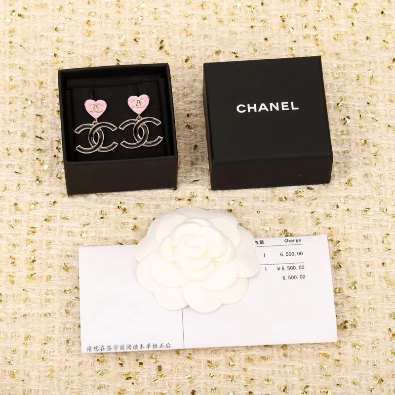 Chanel Earrings Minimalist 231131