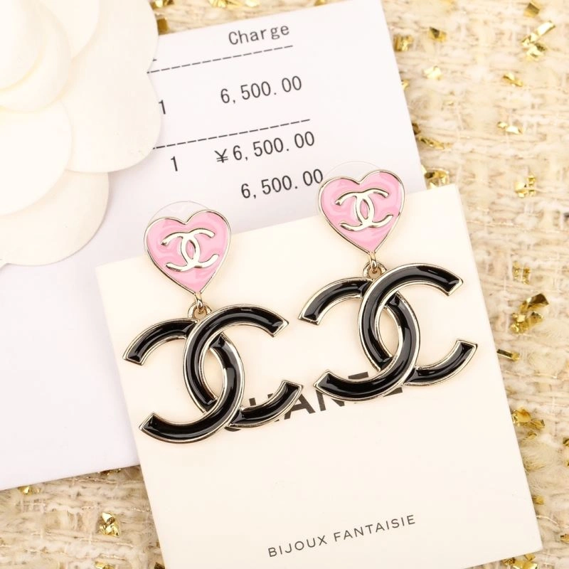 Chanel Earrings Minimalist 231131