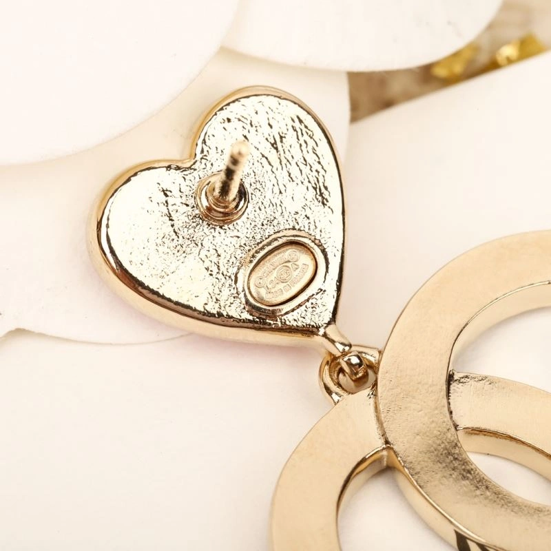 Chanel Earrings Minimalist 231131