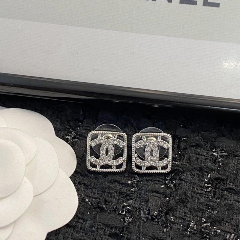 EasyCare Chanel Earrings 231152