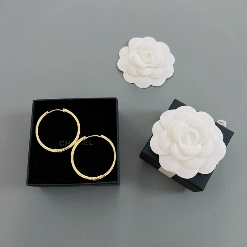 Popular Chanel Earrings 231115
