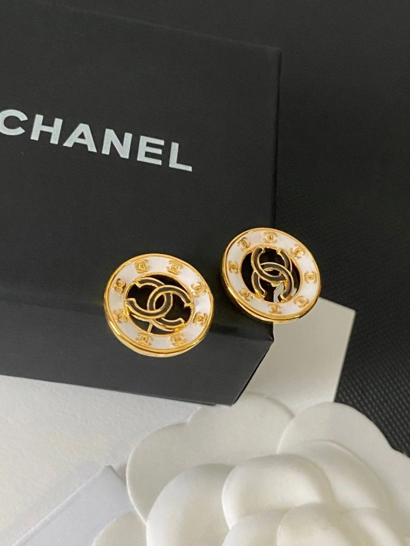 Flexible Chanel Earrings 231107