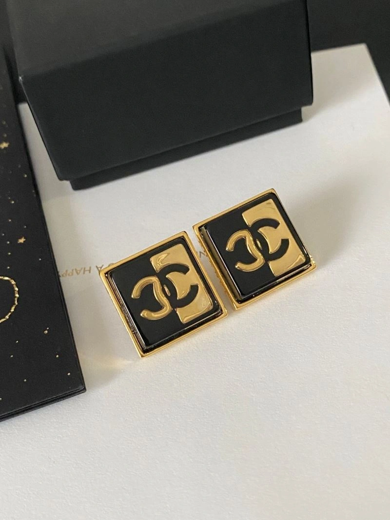 Chanel Earrings Reliable 231134