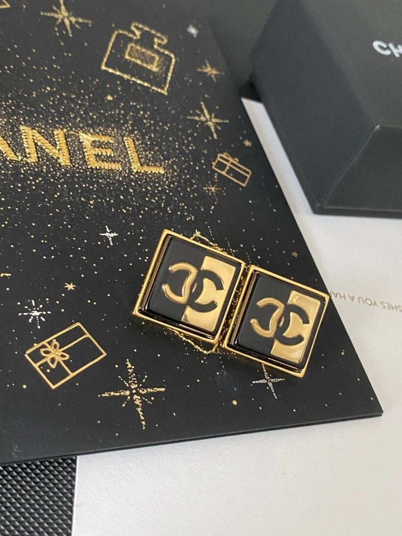 Chanel Earrings Reliable 231134
