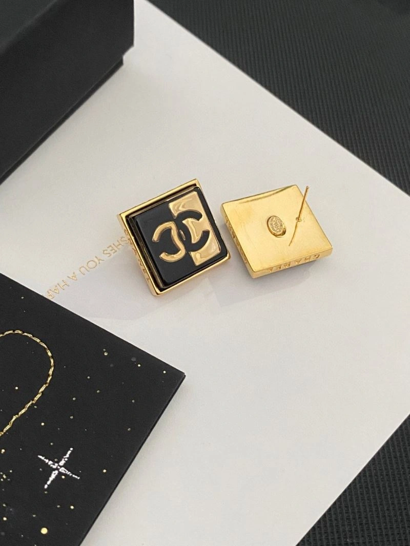 Chanel Earrings Reliable 231134