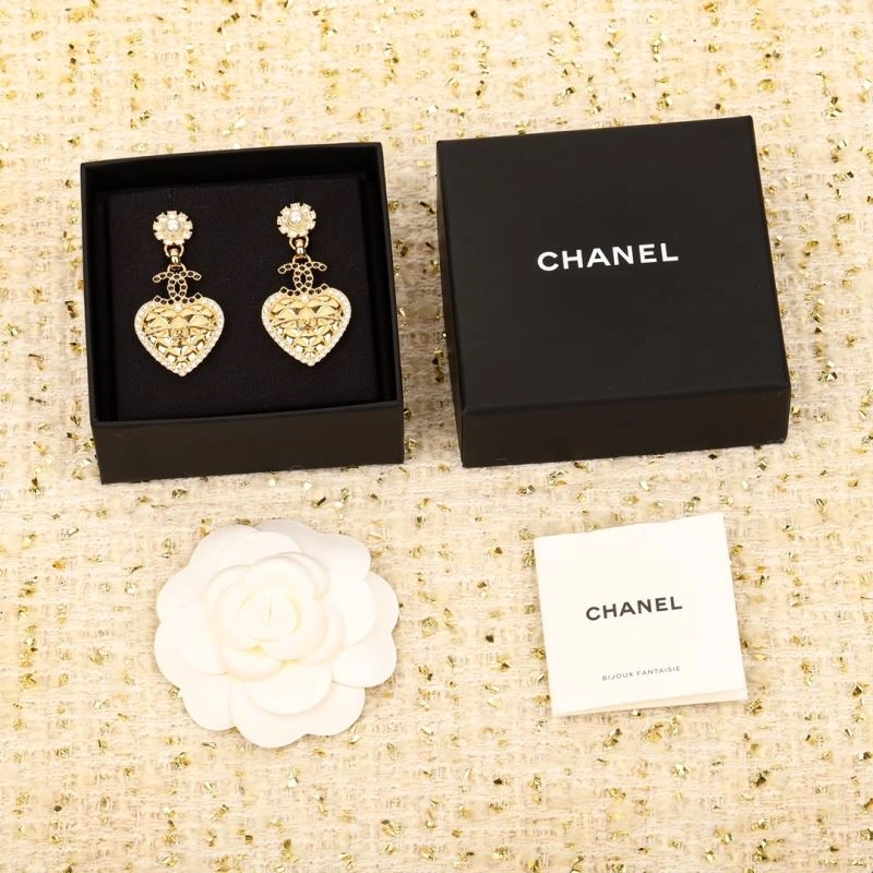 Soft Chanel Earrings 231110