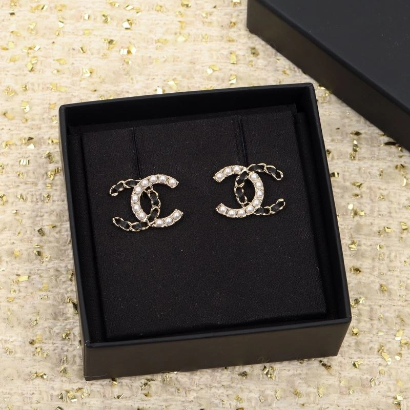 Chanel Earrings Stylish 231104