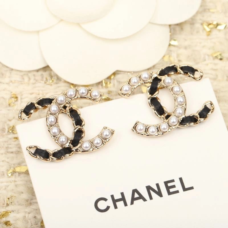 Chanel Earrings Stylish 231104