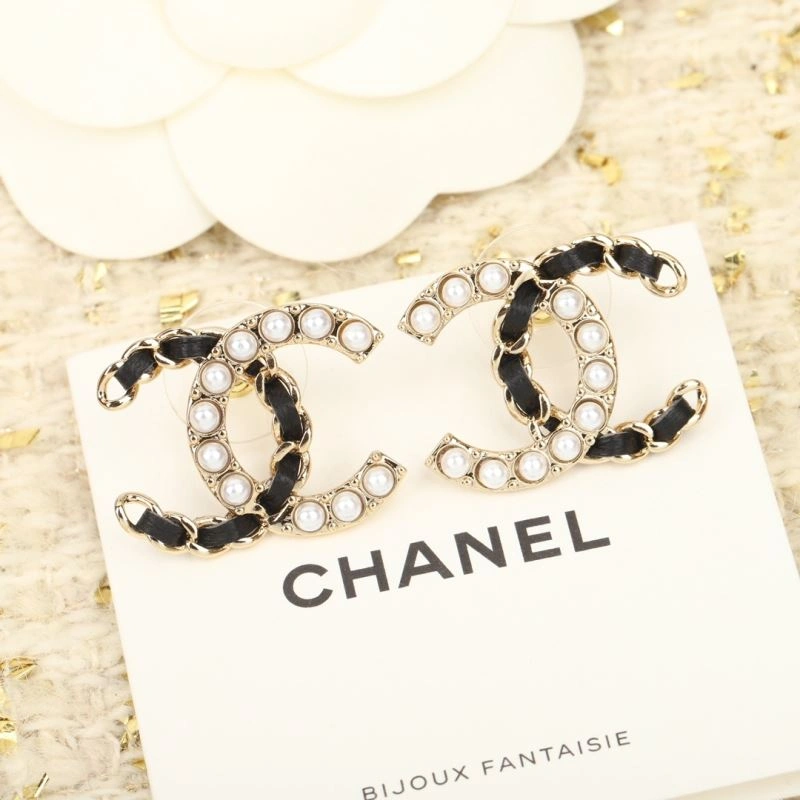 Chanel Earrings Stylish 231104
