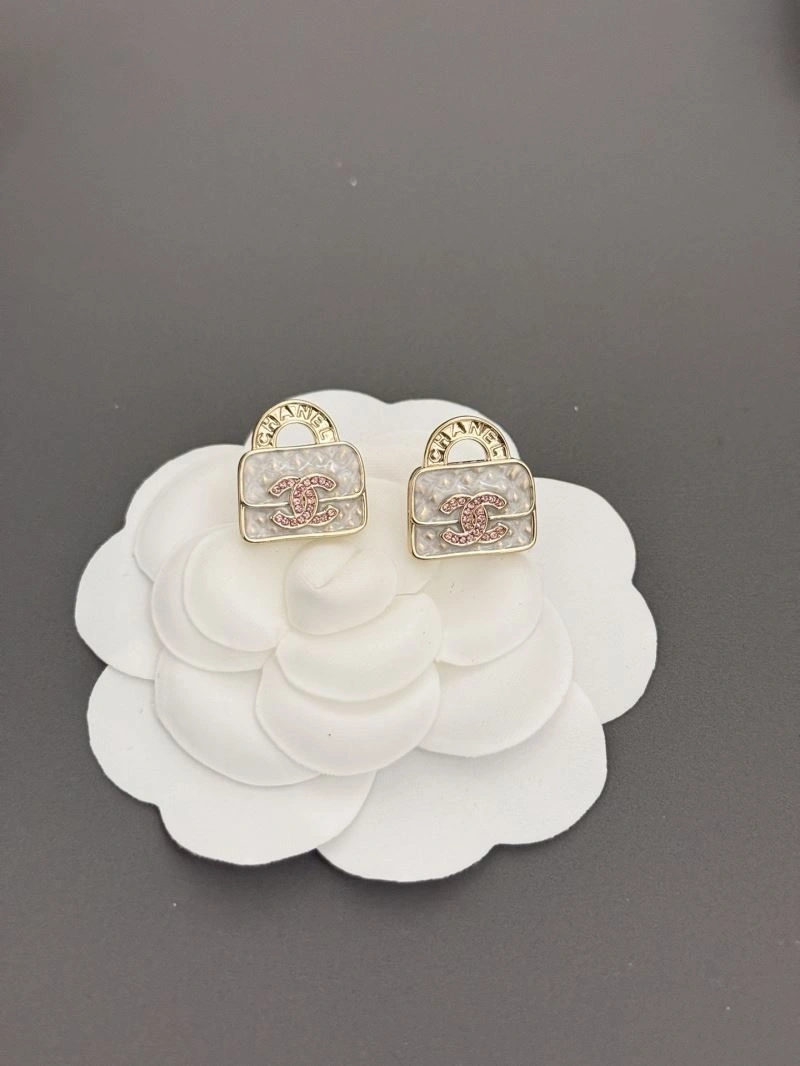 TravelReady Chanel Earrings 231108