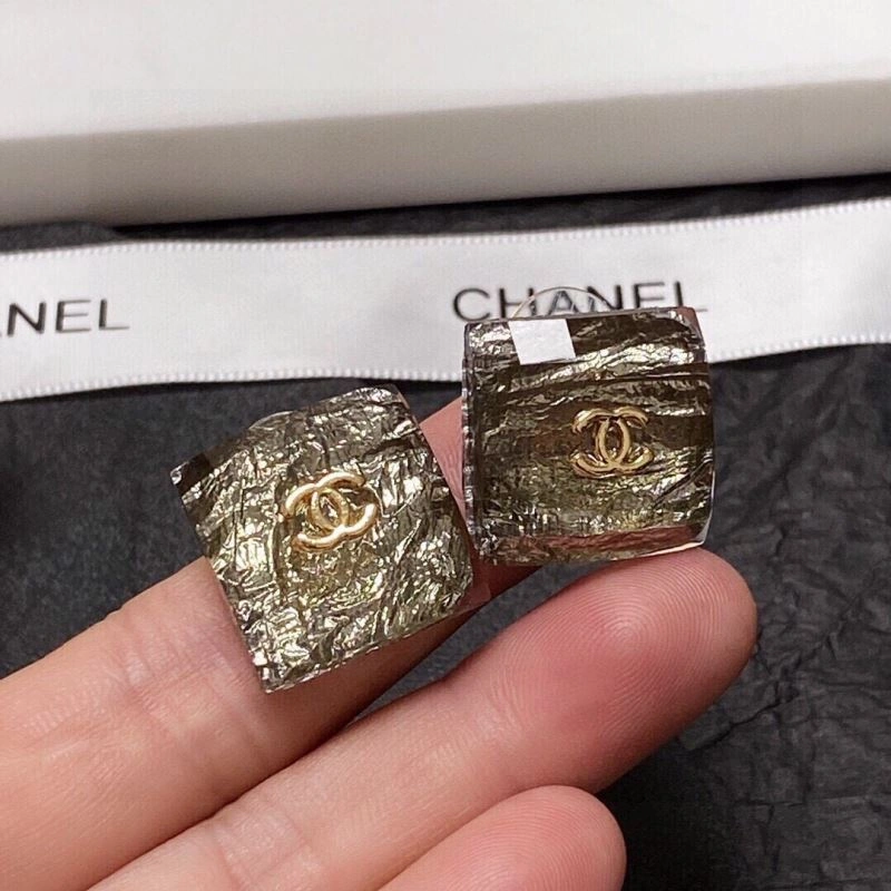 Chanel Earrings Elegant 231155