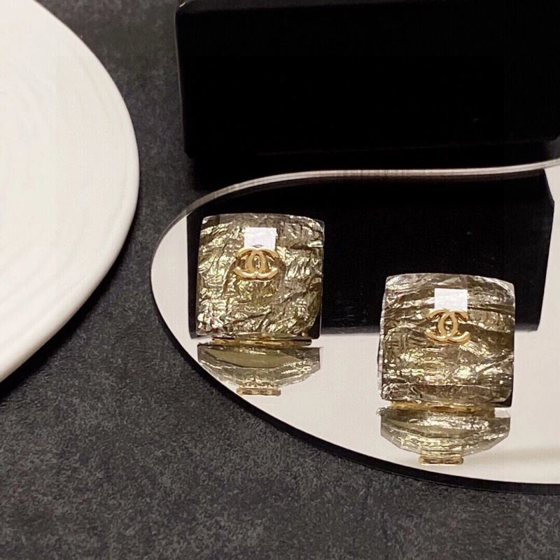 Chanel Earrings Elegant 231155