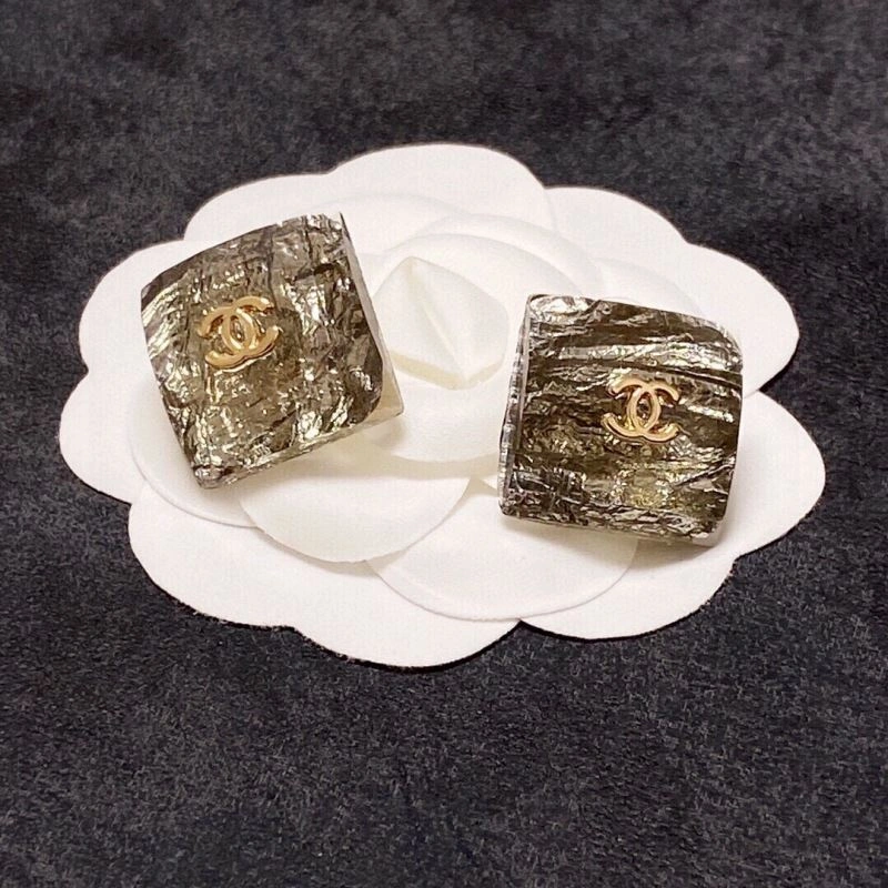 Chanel Earrings Elegant 231155