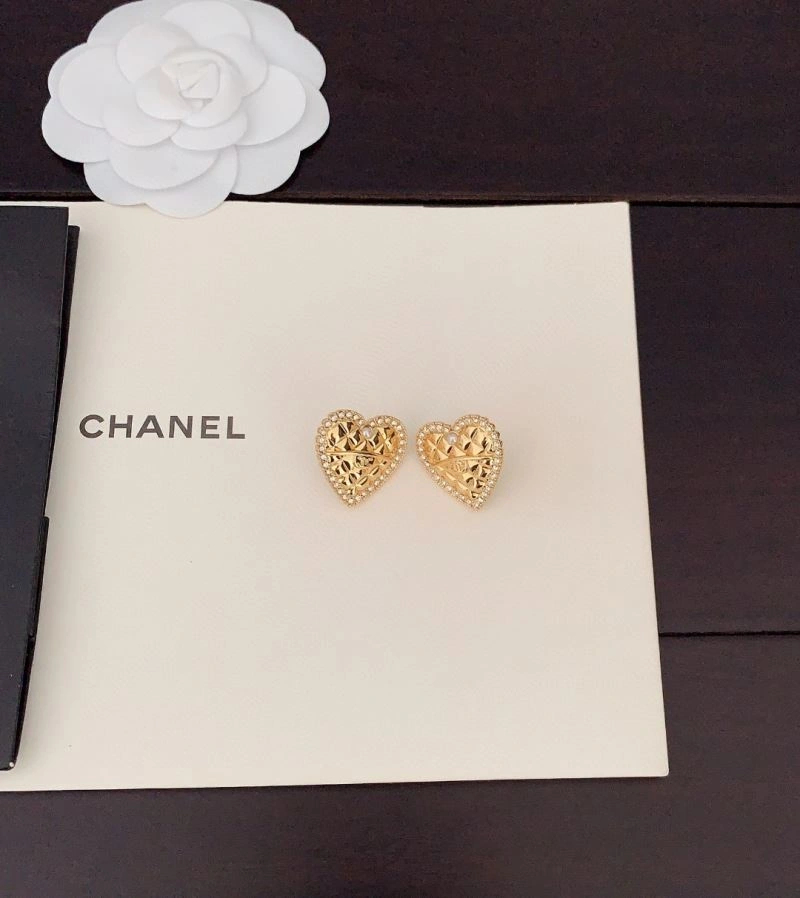 Packable Chanel Earrings 231093