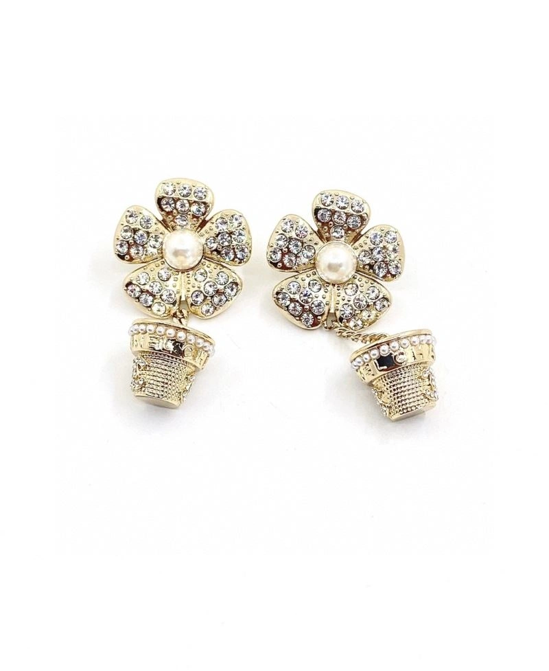 Stylish Chanel Earrings 231145