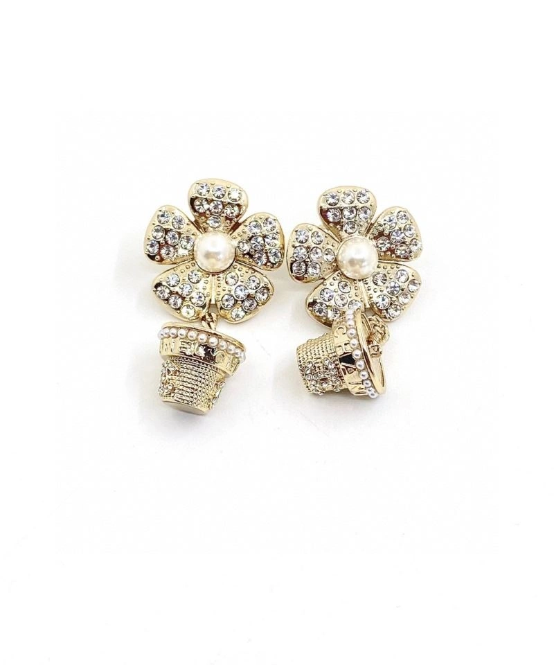 Stylish Chanel Earrings 231145