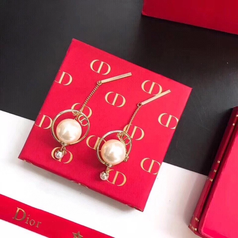 Chanel Earrings Lightweight 231095