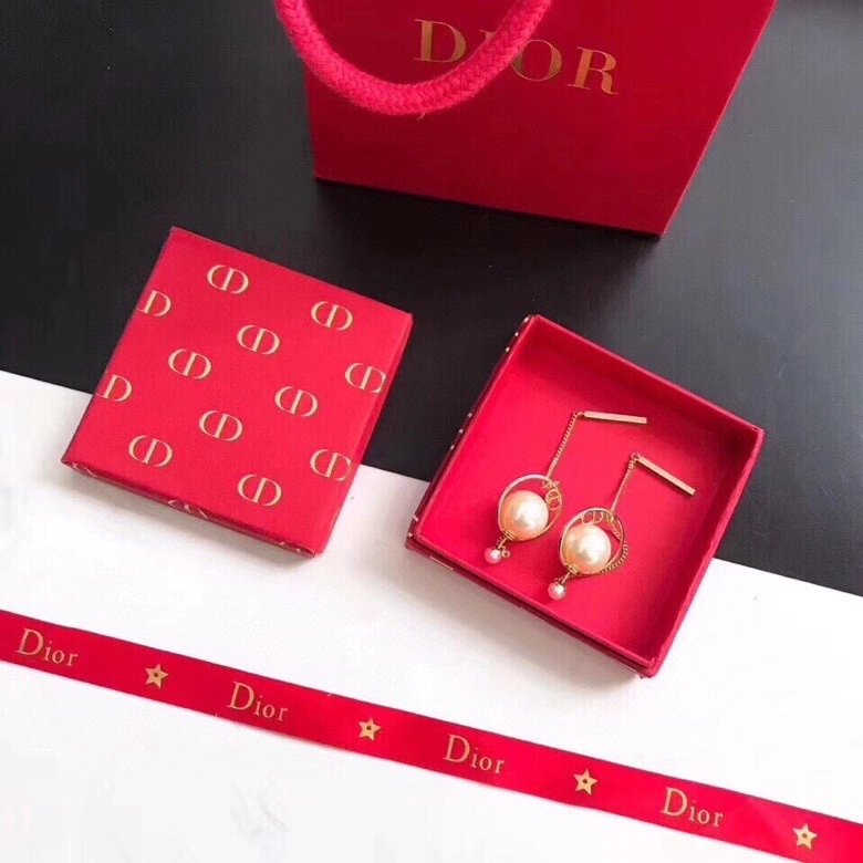 Chanel Earrings Lightweight 231095