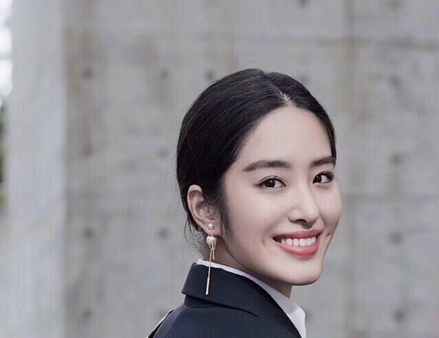 Chanel Earrings Lightweight 231095