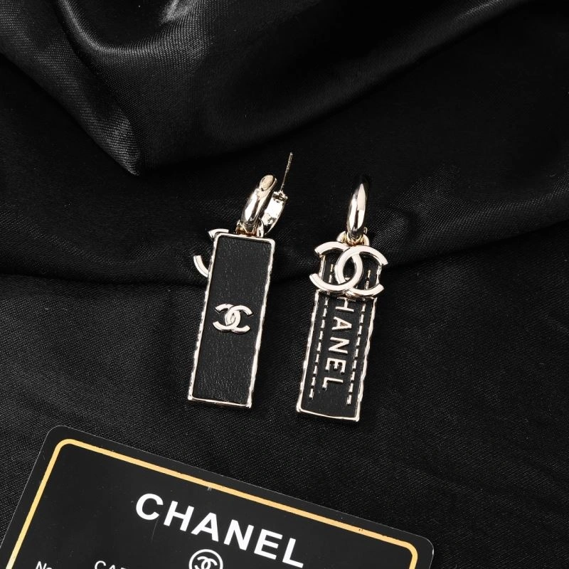 FreshLook Chanel Earrings 231142