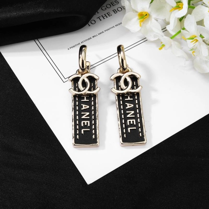 FreshLook Chanel Earrings 231142