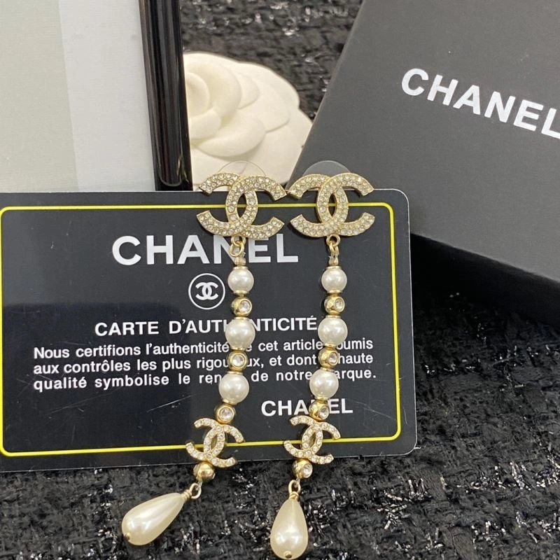 Chanel Earrings Youthful 231172