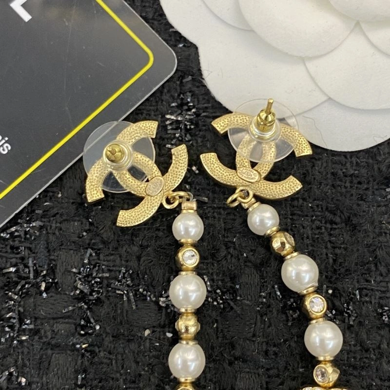 Chanel Earrings Youthful 231172