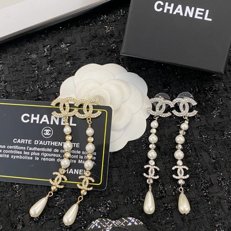 Chanel Earrings Youthful 231172