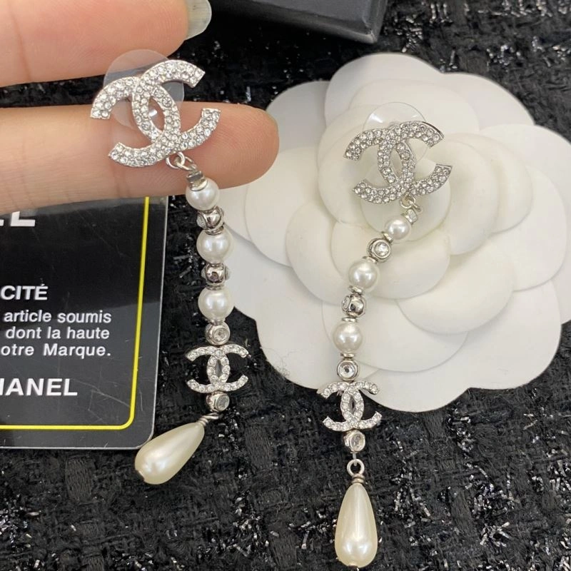 Chanel Earrings Youthful 231172