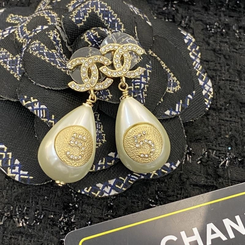 Chanel Earrings WellDesigned 231099