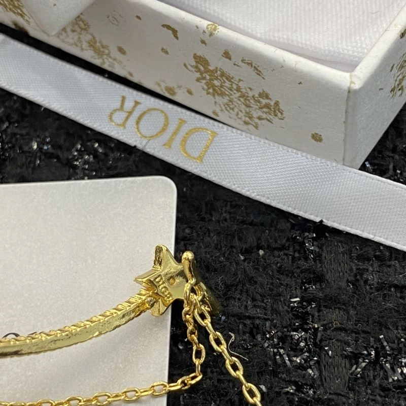 Chanel Earrings UrbanStyle 231081