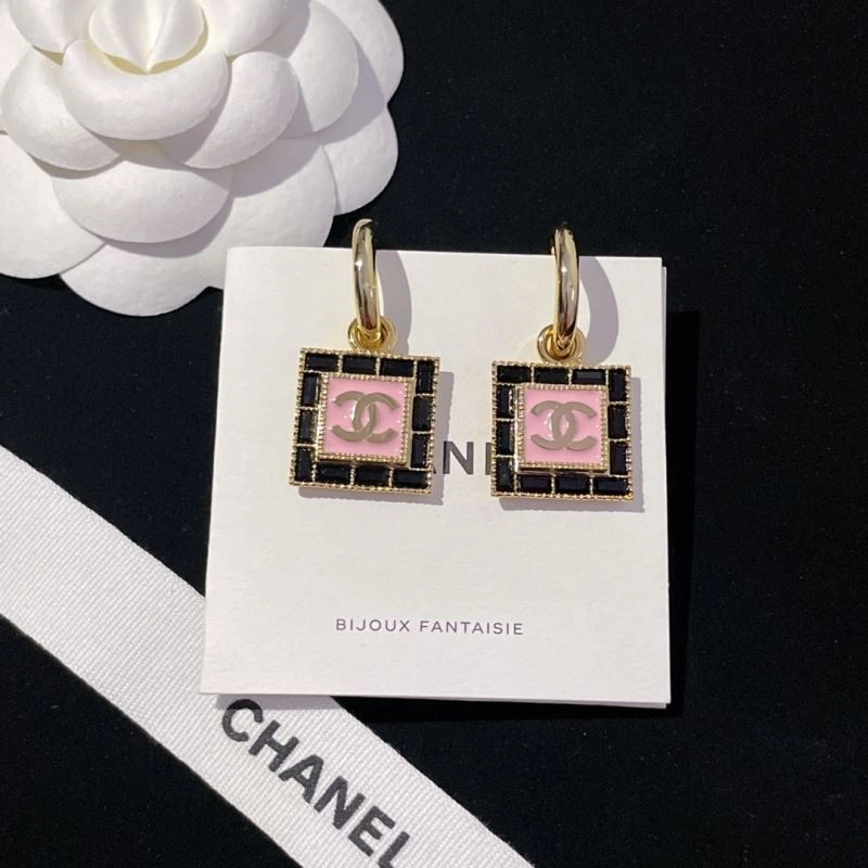 Chanel Earrings Breathable 231090