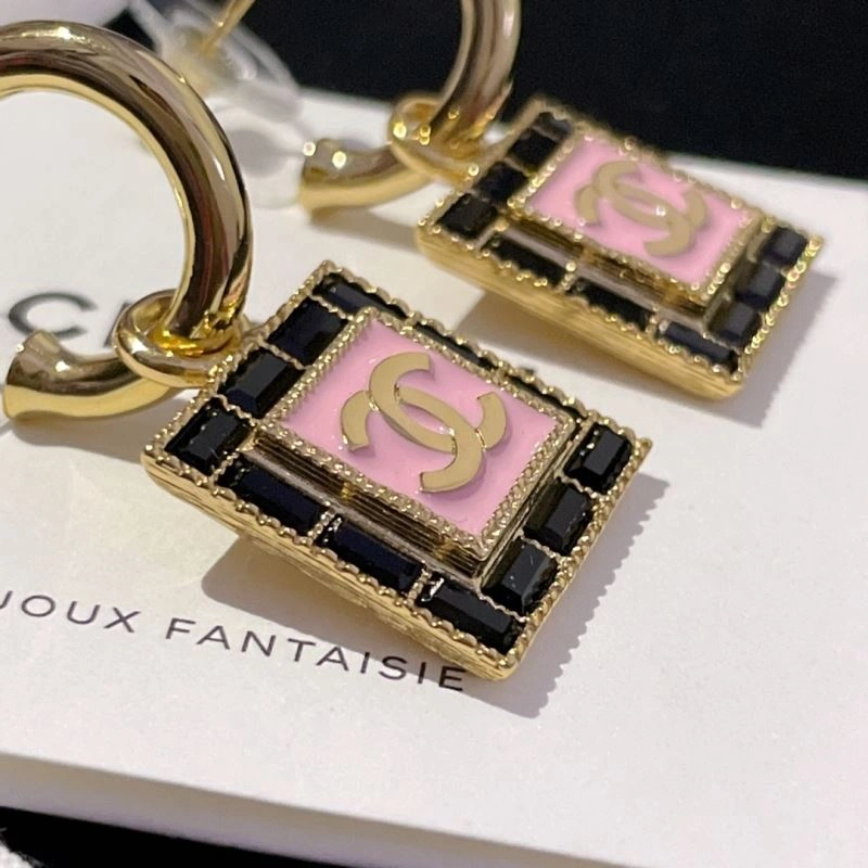 Chanel Earrings Breathable 231090