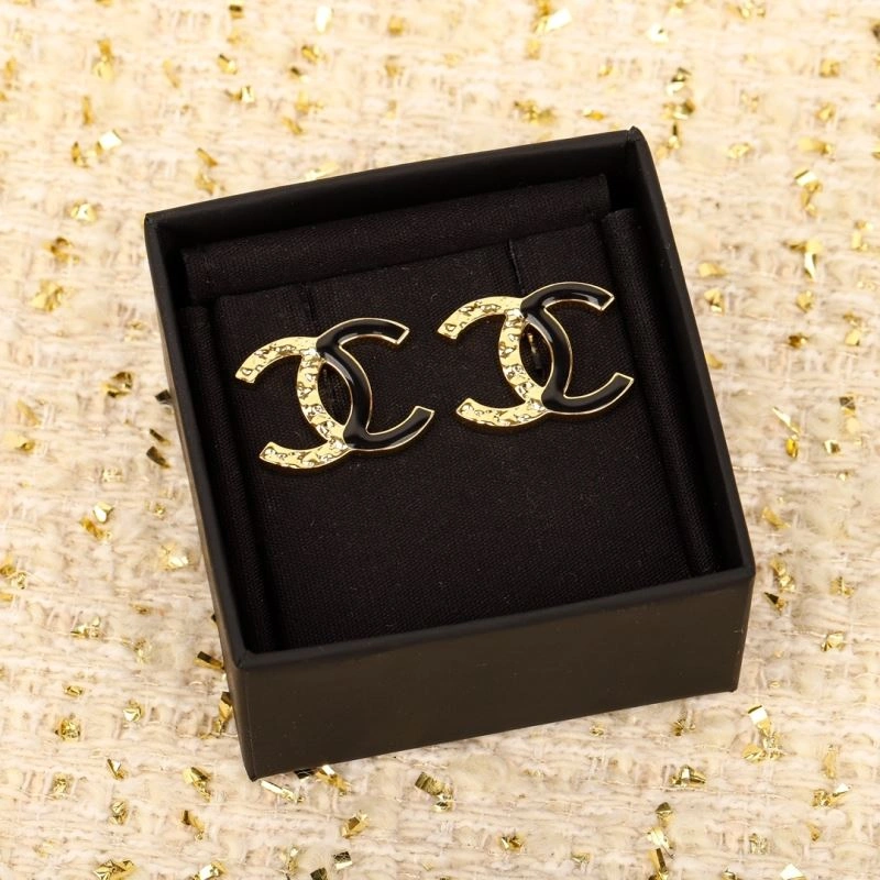 Chanel Earrings Tailored 231080