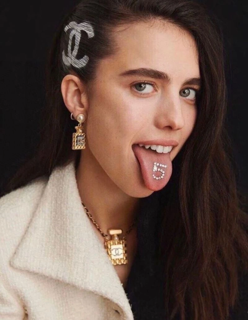 Chanel Earrings SmoothTexture 231065