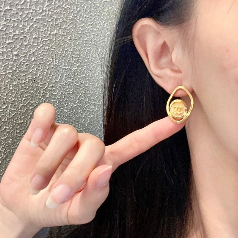 Colorful Chanel Earrings 231060