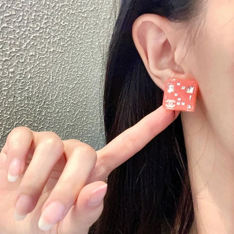 Chanel Earrings ZeroBulk 231074