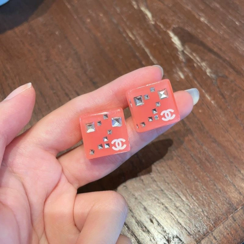 Chanel Earrings ZeroBulk 231074