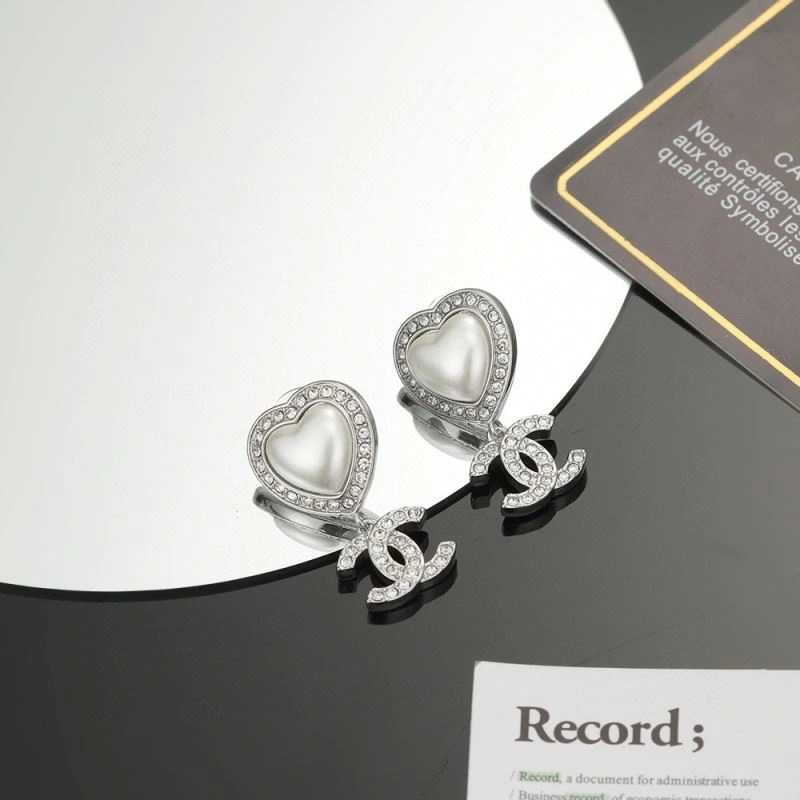 BestValue Chanel Earrings 231116