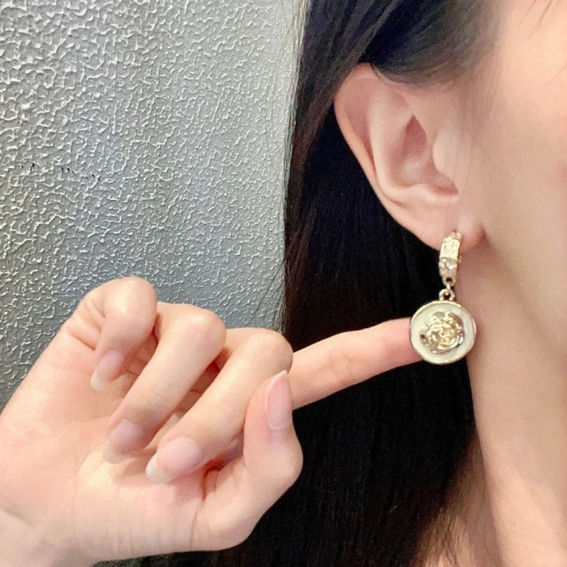 Chanel Earrings Neat 231089