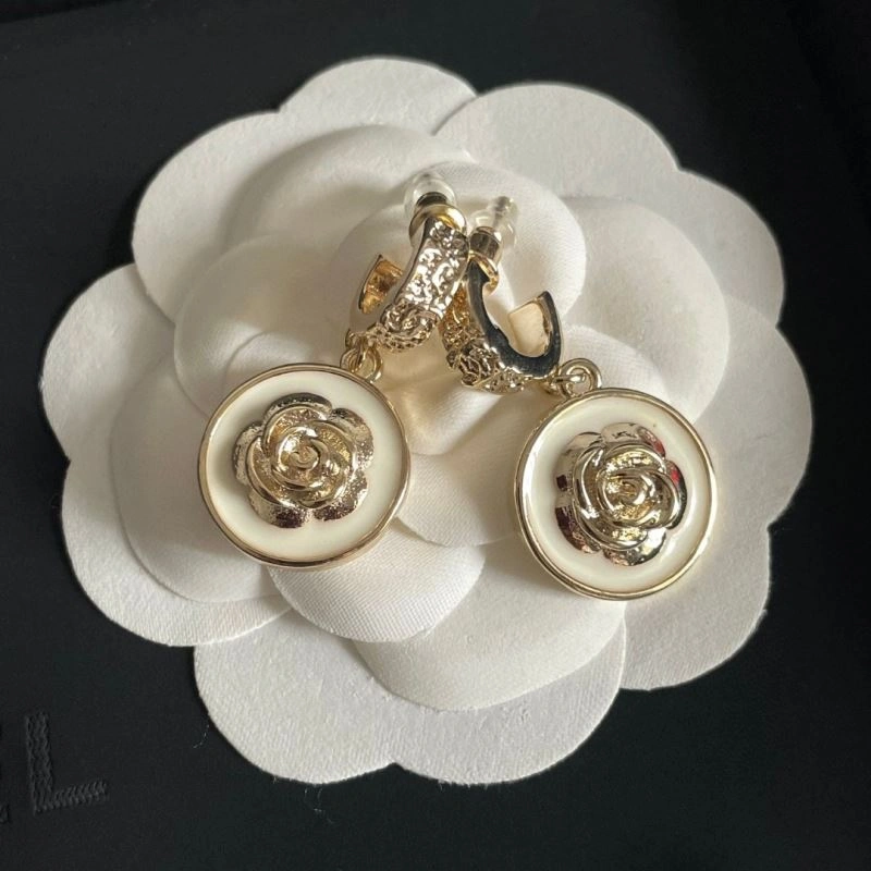 Chanel Earrings Neat 231089