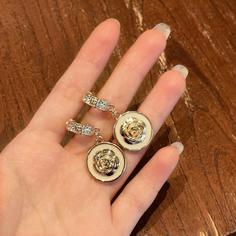 Chanel Earrings Neat 231089