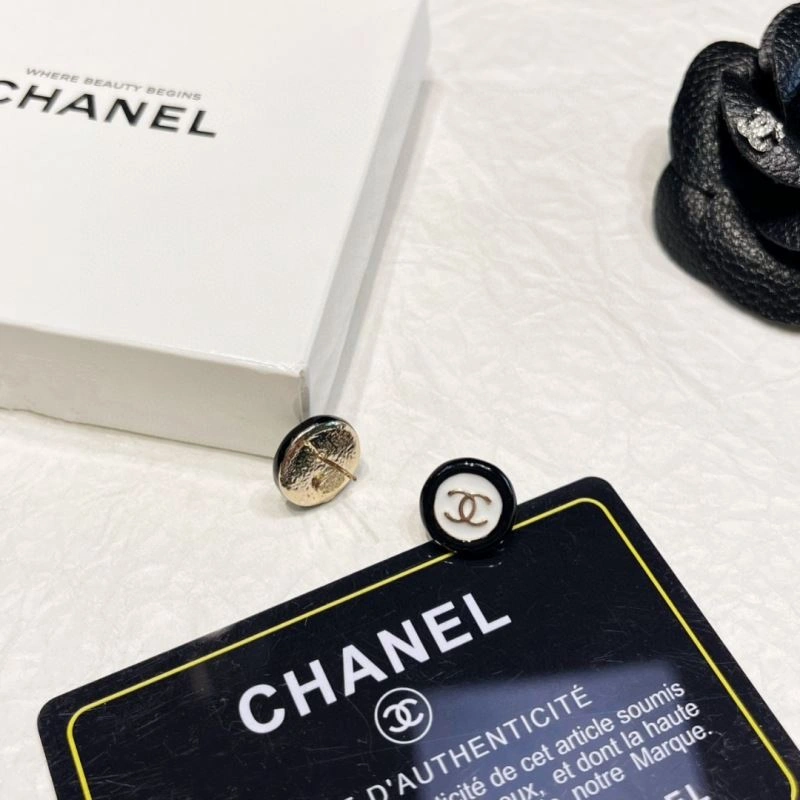Chanel Earrings Trendsetting 231072