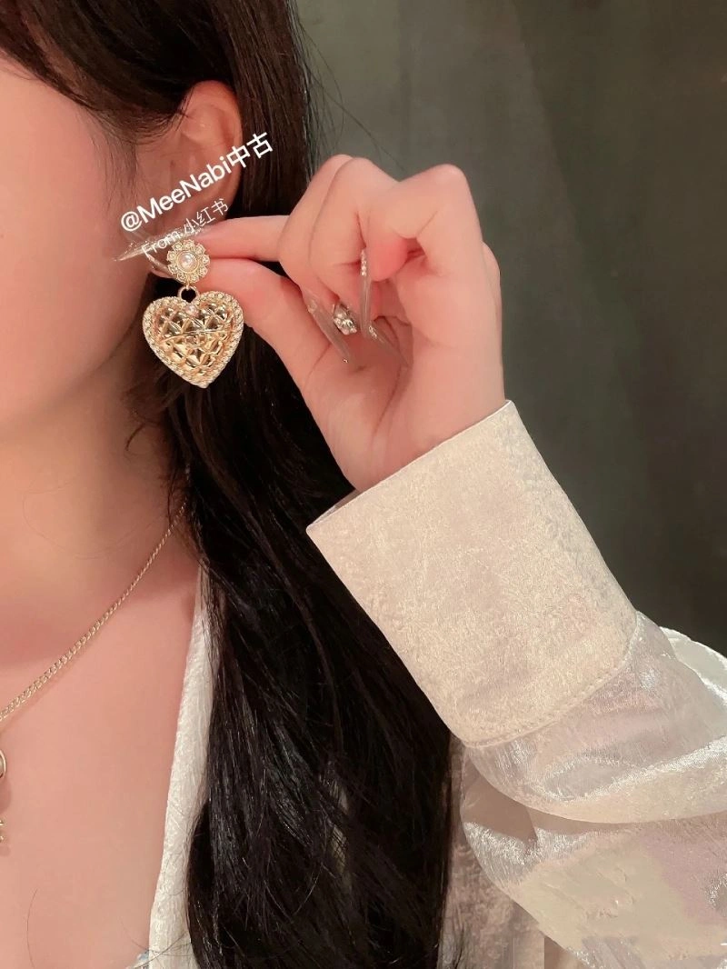 SoftTouch Chanel Earrings 231088